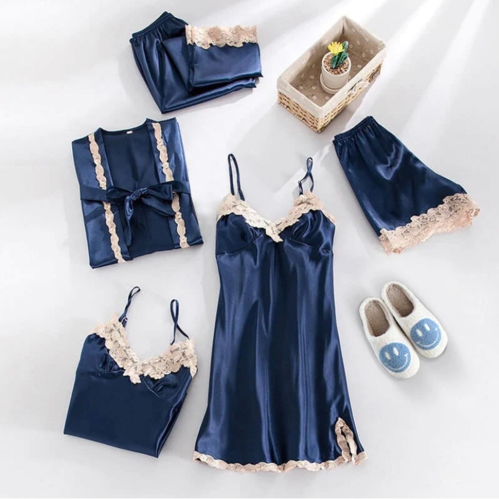 💙 Navy & Cream 5-Piece Satin Pajamas Set 💙
